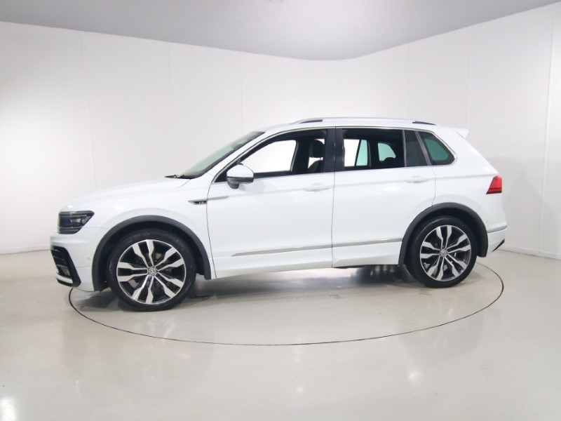 2019 (69) VOLKSWAGEN TIGUAN 2.0 TDi 150 4Motion R-Line Tech 5dr DSG 5642495
