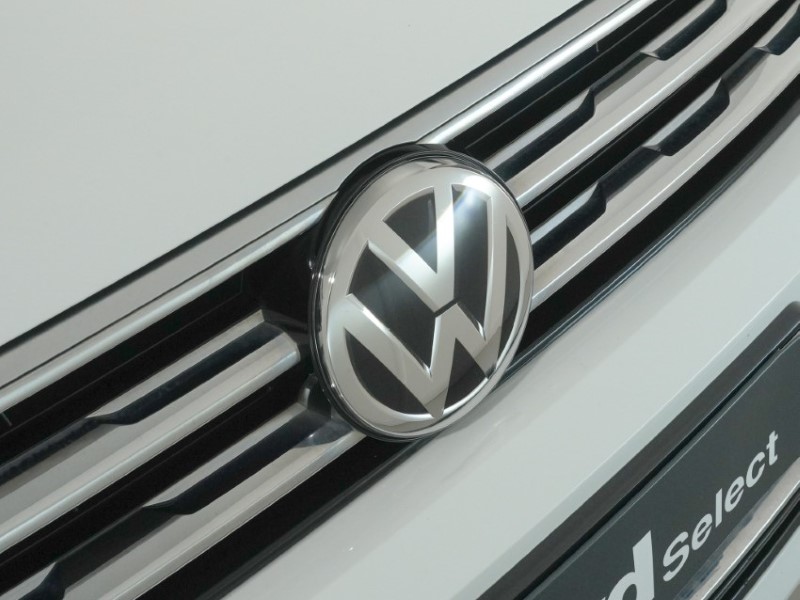 2019 (69) VOLKSWAGEN TIGUAN 2.0 TDi 150 4Motion R-Line Tech 5dr DSG 5642449