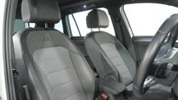 2019 (69) VOLKSWAGEN TIGUAN 2.0 TDi 150 4Motion R-Line Tech 5dr DSG 5642460