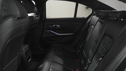 2019 (19) BMW 3 SERIES 330d M Sport 4dr Step Auto 5659589