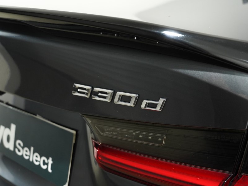 2019 (19) BMW 3 SERIES 330d M Sport 4dr Step Auto 5659580