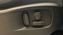 2023 (23) LAND ROVER DEFENDER 3.0 D300 X 90 3dr Auto 4984319