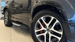 2023 (23) LAND ROVER DEFENDER 3.0 D300 X 90 3dr Auto 4984339