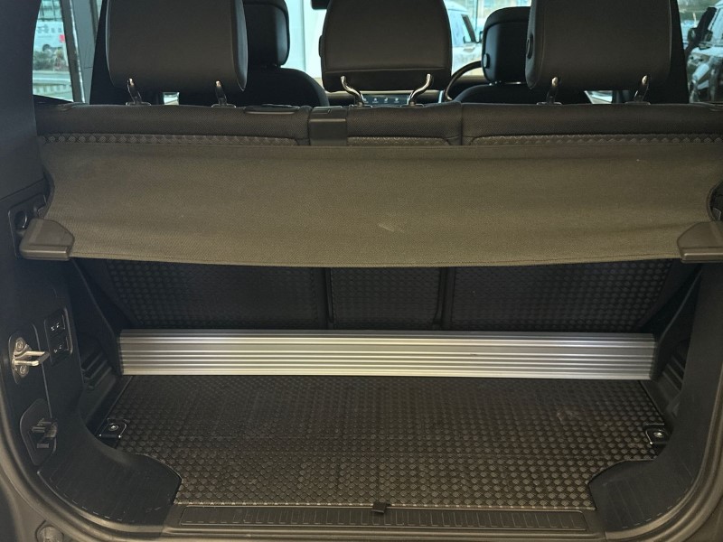 2023 (23) LAND ROVER DEFENDER 3.0 D300 X 90 3dr Auto 4984304