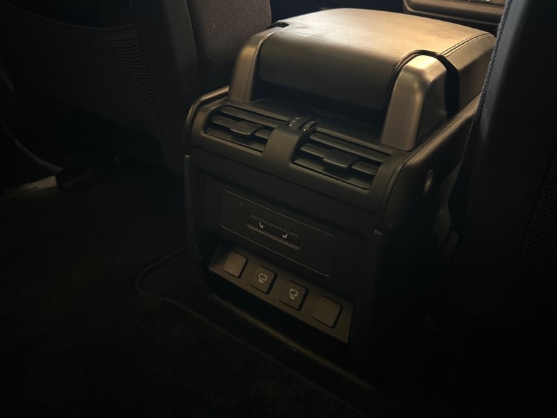 2023 (23) LAND ROVER DEFENDER 3.0 D300 X 90 3dr Auto 4984312