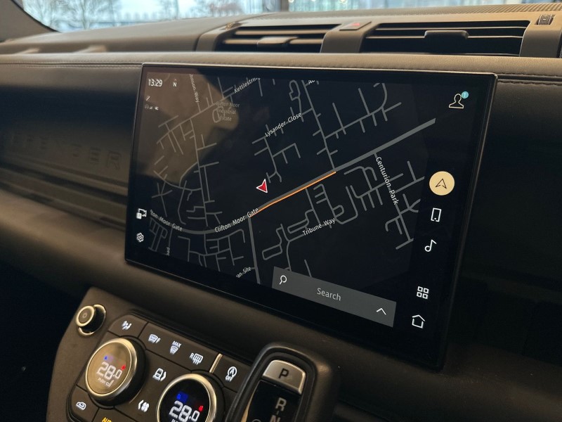 2023 (23) LAND ROVER DEFENDER 3.0 D300 X 90 3dr Auto 4984305