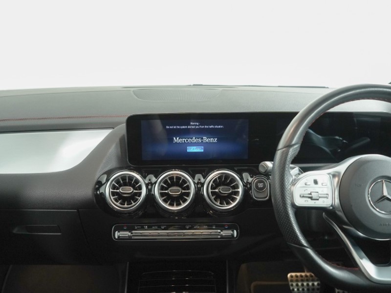 2021 (71) MERCEDES-BENZ EQA 250 140kW AMG Line Premium 66.5kWh 5dr Auto 5659745