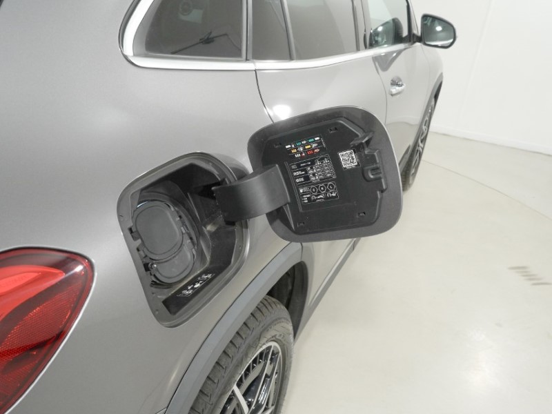 2021 (71) MERCEDES-BENZ EQA 250 140kW AMG Line Premium 66.5kWh 5dr Auto 5659755