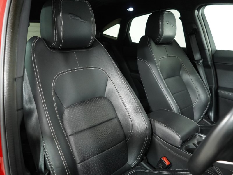 2022 (22) JAGUAR E-PACE 2.0 D165 R-Dynamic S 5dr Auto 5668383