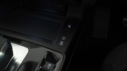 2022 (22) JAGUAR E-PACE 2.0 D165 R-Dynamic S 5dr Auto 5668401