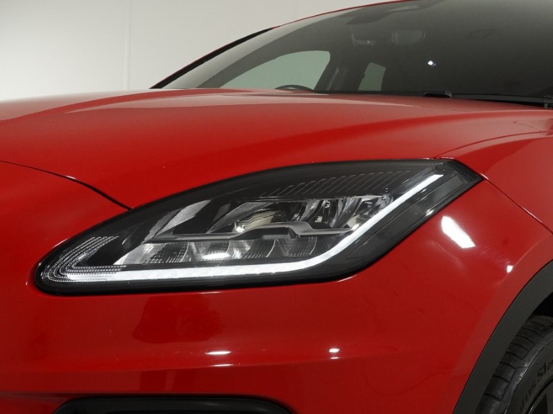 2022 (22) JAGUAR E-PACE 2.0 D165 R-Dynamic S 5dr Auto 5668420