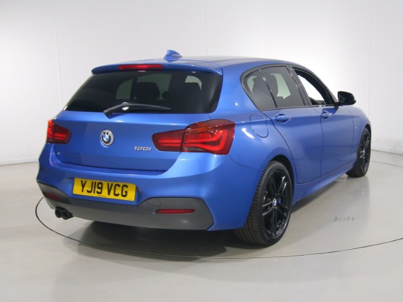 2019 (19) BMW 1 SERIES 120i [2.0] M Sport Shadow Ed 5dr Step Auto 5739216