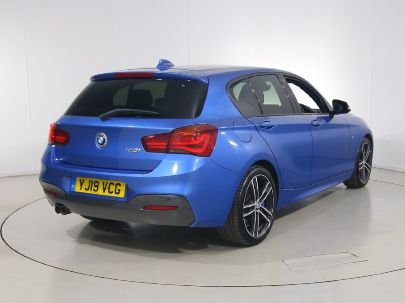 2019 (19) BMW 1 SERIES 120i [2.0] M Sport Shadow Ed 5dr Step Auto 5675036