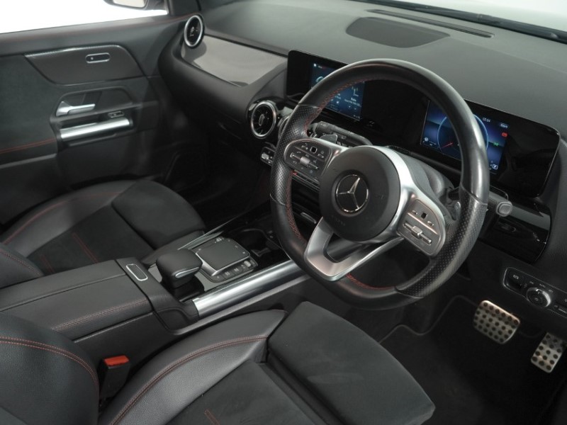 2020 (70) MERCEDES-BENZ GLA 220d 4Matic AMG Line 5dr Auto 5684606