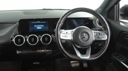2020 (70) MERCEDES-BENZ GLA 220d 4Matic AMG Line 5dr Auto 5684591