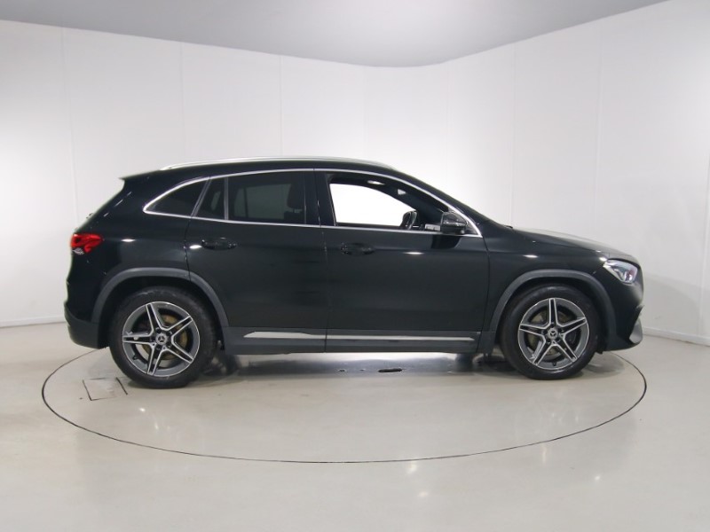 2020 (70) MERCEDES-BENZ GLA 220d 4Matic AMG Line 5dr Auto 5684644