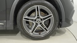2020 (70) MERCEDES-BENZ GLA 220d 4Matic AMG Line 5dr Auto 5684599