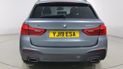 2019 (19) BMW 5 SERIES 520d xDrive M Sport 5dr Auto 5693043