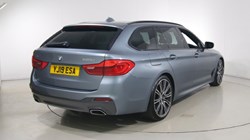 2019 (19) BMW 5 SERIES 520d xDrive M Sport 5dr Auto 5693044