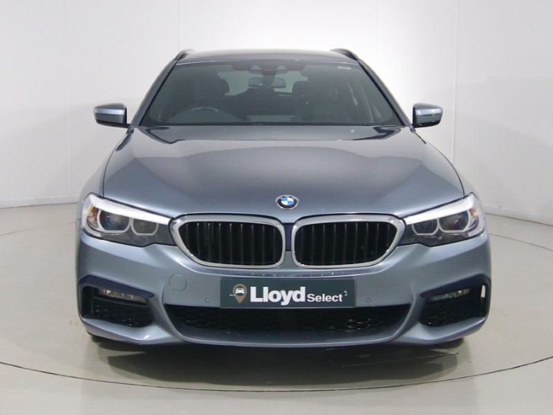 2019 (19) BMW 5 SERIES 520d xDrive M Sport 5dr Auto 5693039
