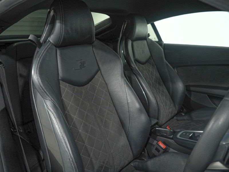 2021 (21) AUDI TT 40 TFSI Black Edition 2dr S Tronic 5707674