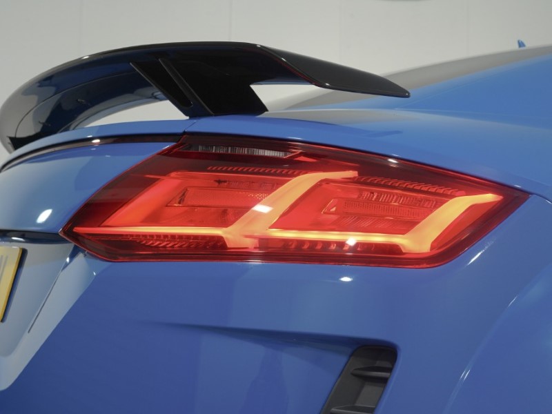 2021 (21) AUDI TT 40 TFSI Black Edition 2dr S Tronic 5707689