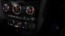 2019 (19) MINI CONVERTIBLE 1.5 Cooper Exclusive II 2dr 5701058