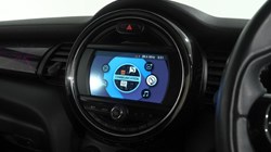 2019 (19) MINI CONVERTIBLE 1.5 Cooper Exclusive II 2dr 5701053