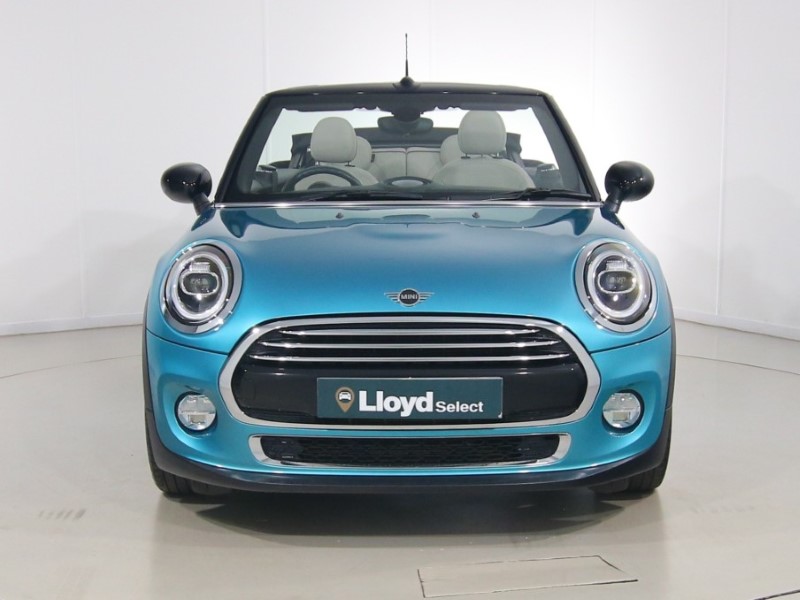 2019 (19) MINI CONVERTIBLE 1.5 Cooper Exclusive II 2dr 5701064