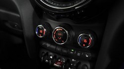 2019 (19) MINI CONVERTIBLE 1.5 Cooper Exclusive II 2dr 5701057