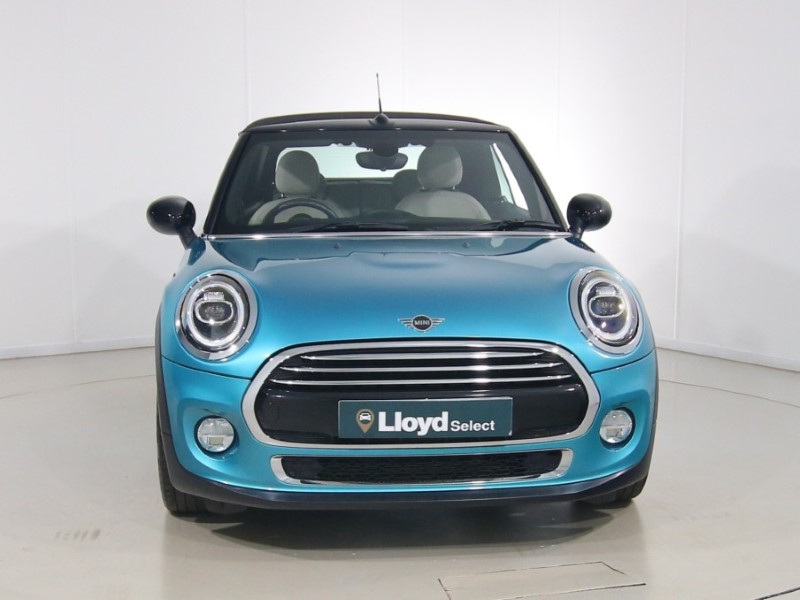 2019 (19) MINI CONVERTIBLE 1.5 Cooper Exclusive II 2dr 5701072