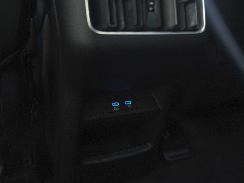 2025 (75) BYD SEAL U 1.5 DM-i Comfort 5dr Auto 5723341