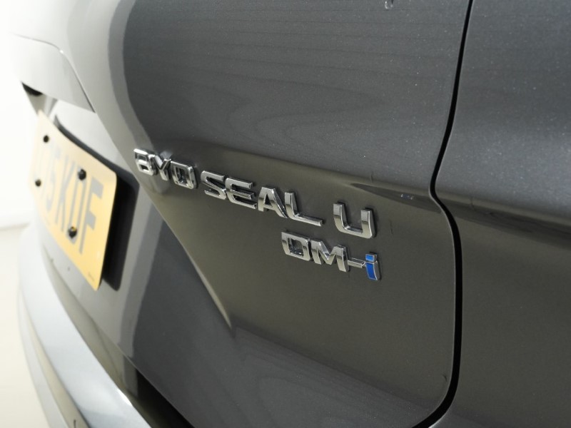 2025 (75) BYD SEAL U 1.5 DM-i Comfort 5dr Auto 5723328