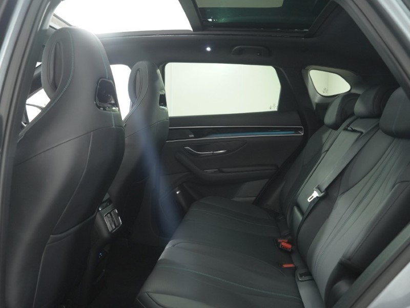 2025 (75) BYD SEAL U 1.5 DM-i Comfort 5dr Auto 5723339