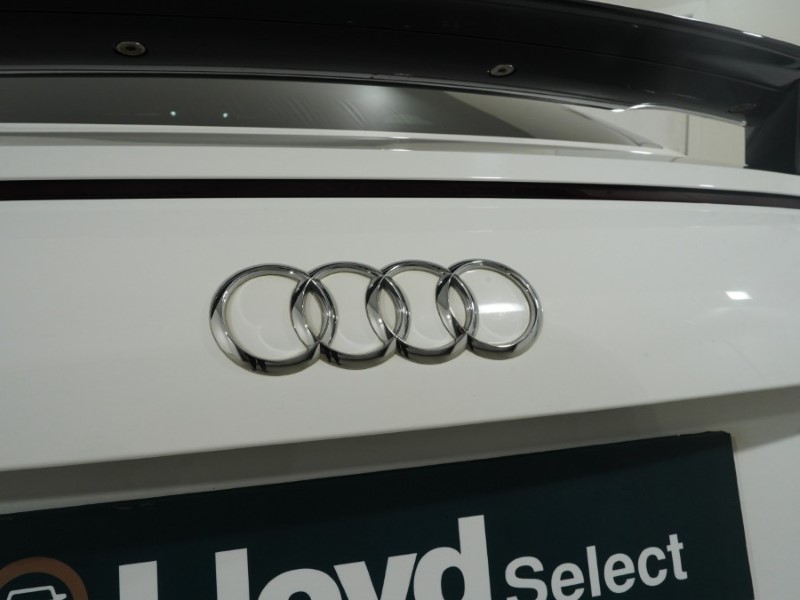2020 (20) AUDI TT 40 TFSI Black Edition 2dr S Tronic 5714839