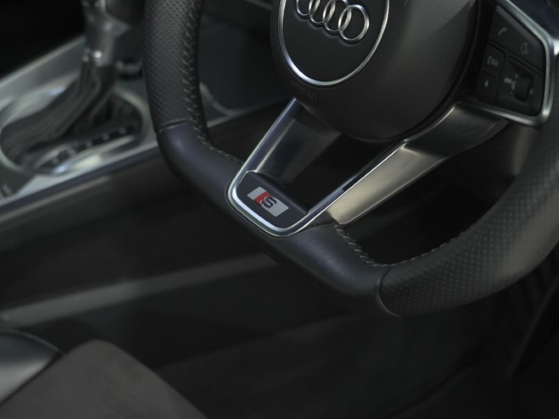 2020 (20) AUDI TT 40 TFSI Black Edition 2dr S Tronic 5714847