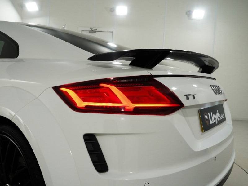 2020 (20) AUDI TT 40 TFSI Black Edition 2dr S Tronic 5714883