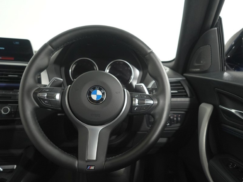 2019 (19) BMW 1 SERIES 125d M Sport Shadow Ed 3dr Step Auto 5714974