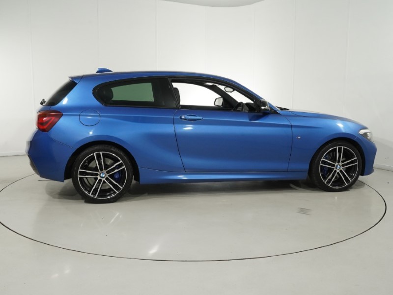 2019 (19) BMW 1 SERIES 125d M Sport Shadow Ed 3dr Step Auto 5715021