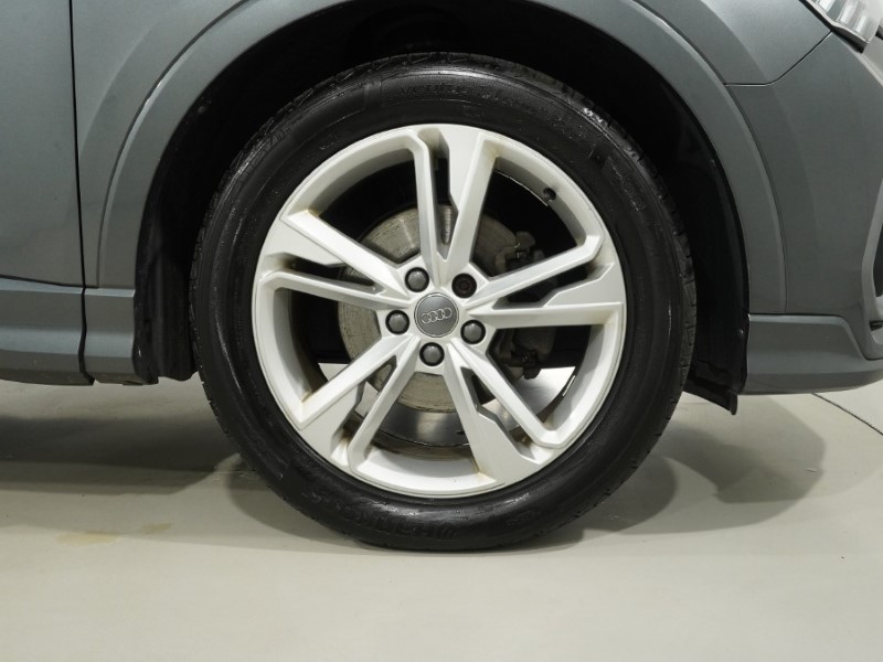 2020 (20) AUDI Q3 35 TDI S Line 5dr S Tronic 5725977