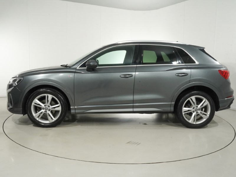 2020 (20) AUDI Q3 35 TDI S Line 5dr S Tronic 5725972