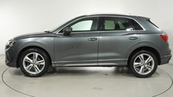 2020 (20) AUDI Q3 35 TDI S Line 5dr S Tronic 5725972