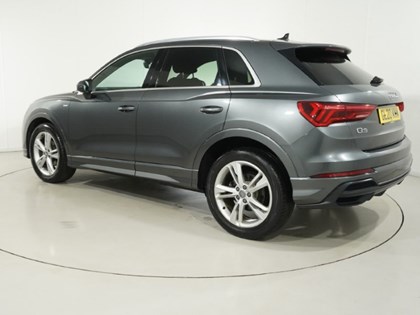 2020 (20) AUDI Q3 35 TDI S Line 5dr S Tronic