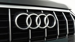 2020 (20) AUDI Q3 35 TDI S Line 5dr S Tronic 5725913