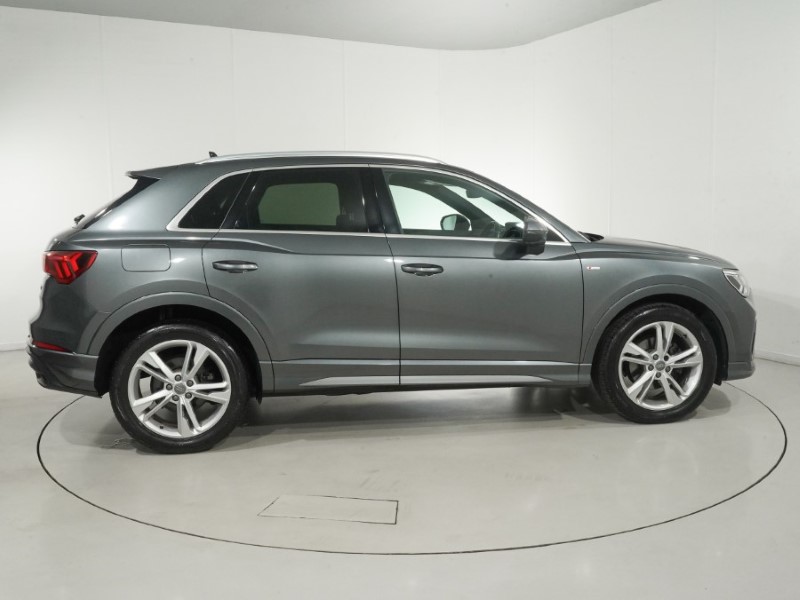 2020 (20) AUDI Q3 35 TDI S Line 5dr S Tronic 5725966