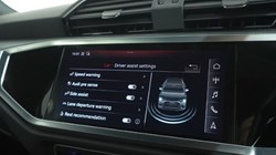 2020 (20) AUDI Q3 35 TDI S Line 5dr S Tronic 5725942