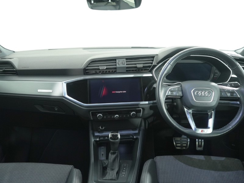 2020 (20) AUDI Q3 35 TDI S Line 5dr S Tronic 5725921