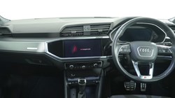 2020 (20) AUDI Q3 35 TDI S Line 5dr S Tronic 5725921