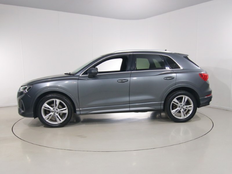 2020 (20) AUDI Q3 35 TDI S Line 5dr S Tronic 5739237