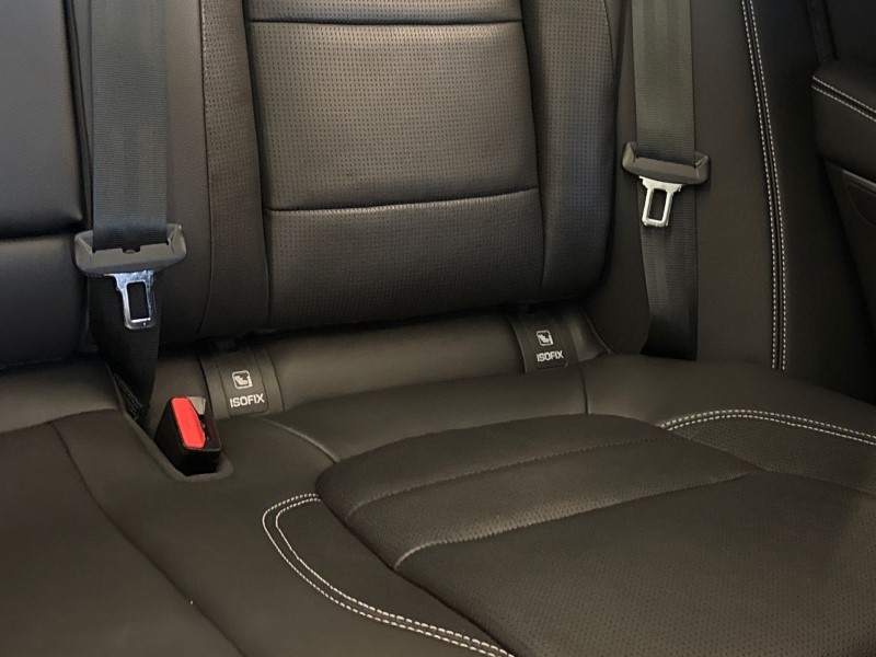 2023 (72) JAGUAR F-PACE 2.0 D200 R-Dynamic Black 5dr Auto AWD 4990231